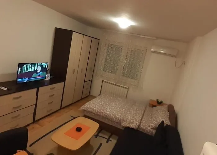 Sirmijum Hause